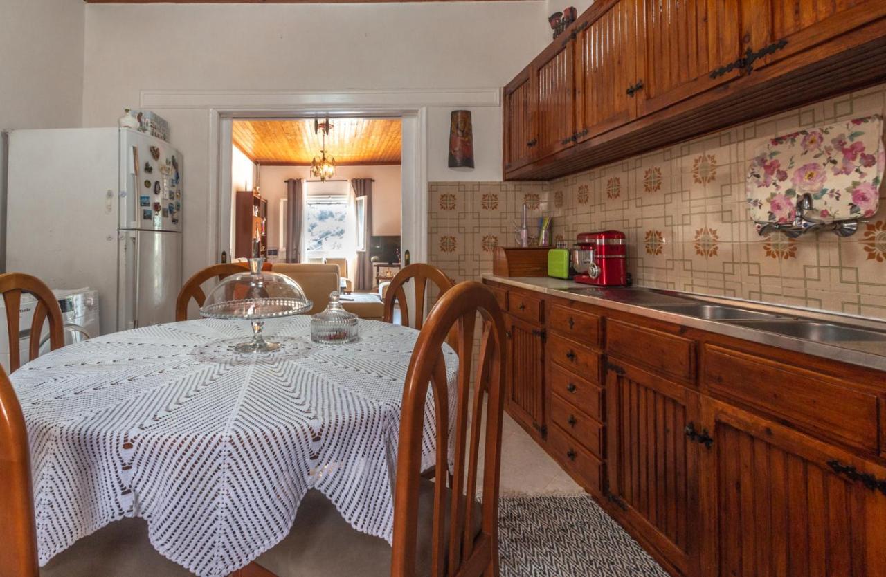 Ilia'S Holiday Home Peritheia Екстер'єр фото